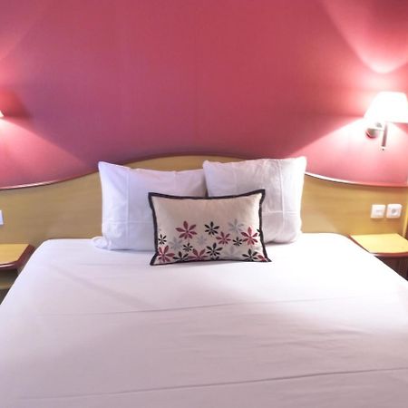 Cit'Hotel Aurore Bourges Nord - Saint Doulchard Eksteriør bilde