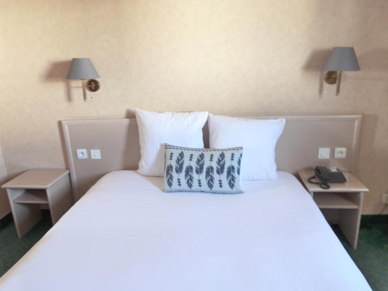 Cit'Hotel Aurore Bourges Nord - Saint Doulchard Eksteriør bilde