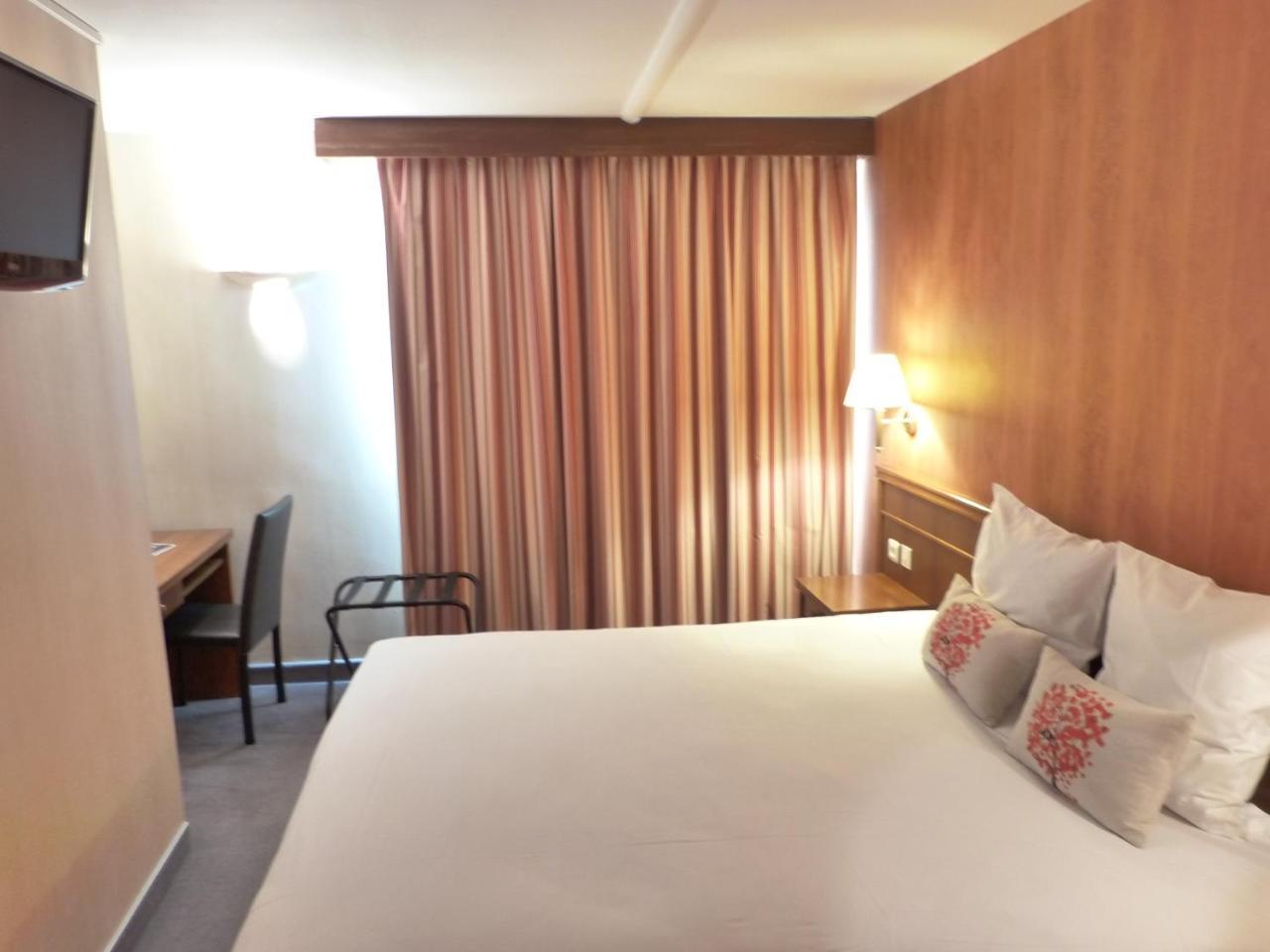 Cit'Hotel Aurore Bourges Nord - Saint Doulchard Eksteriør bilde