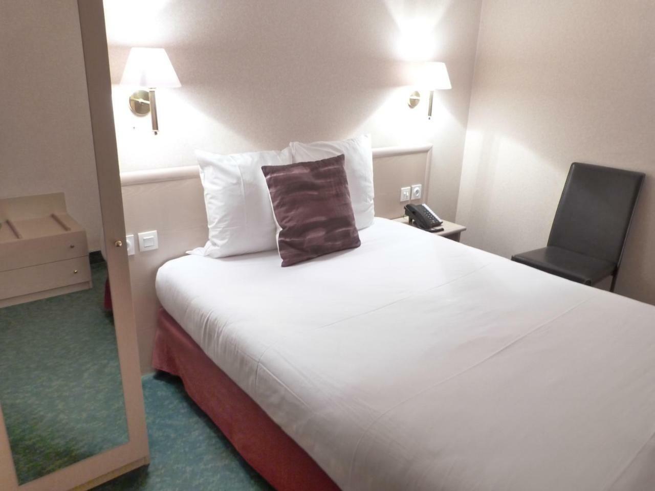 Cit'Hotel Aurore Bourges Nord - Saint Doulchard Eksteriør bilde